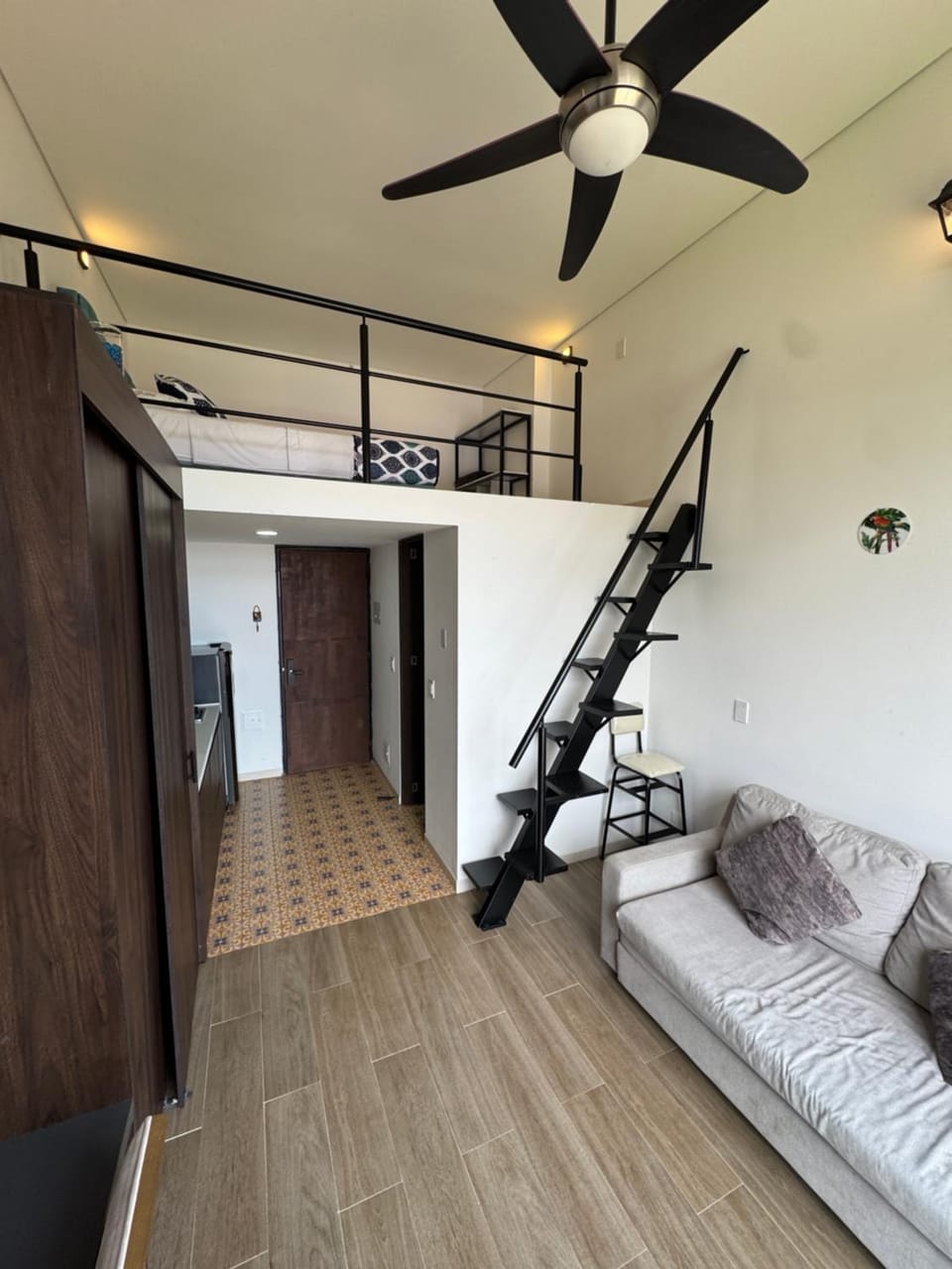 Living room, Seating area, Bedroom, kitchen