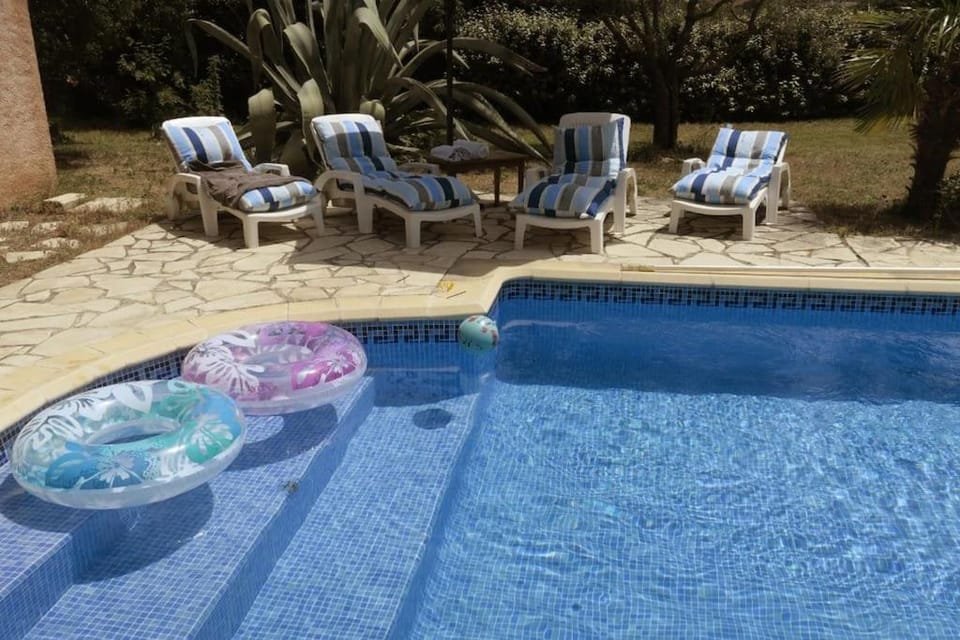 Patio, Pool view, Swimming pool, sunbed