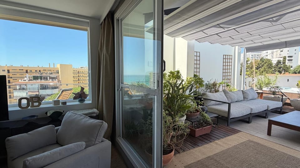 Balcony/Terrace, Lounge or bar