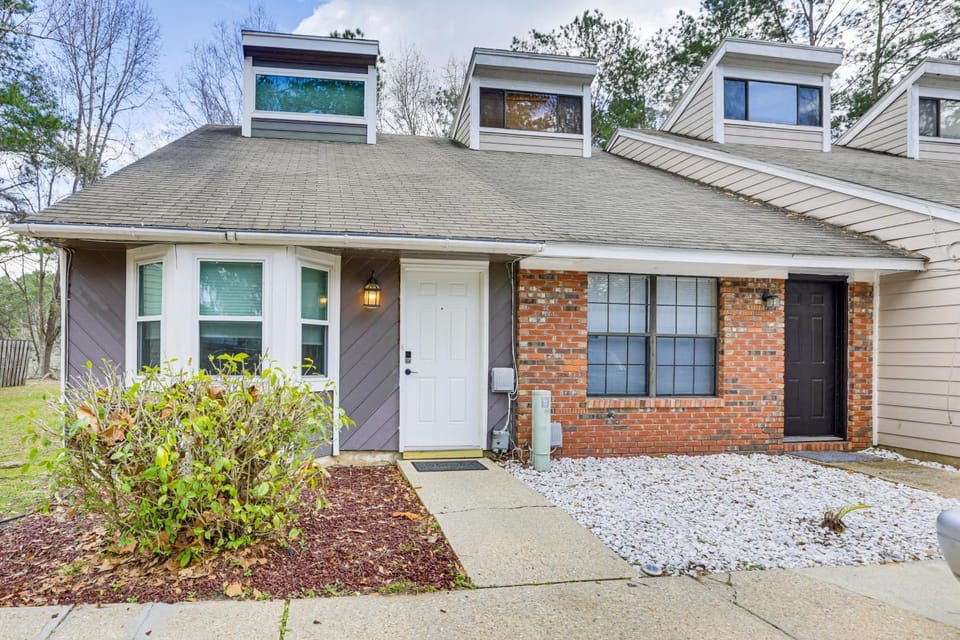Updated Tallahassee Townhome: 3 Mi to Downtown! House in Tallahassee