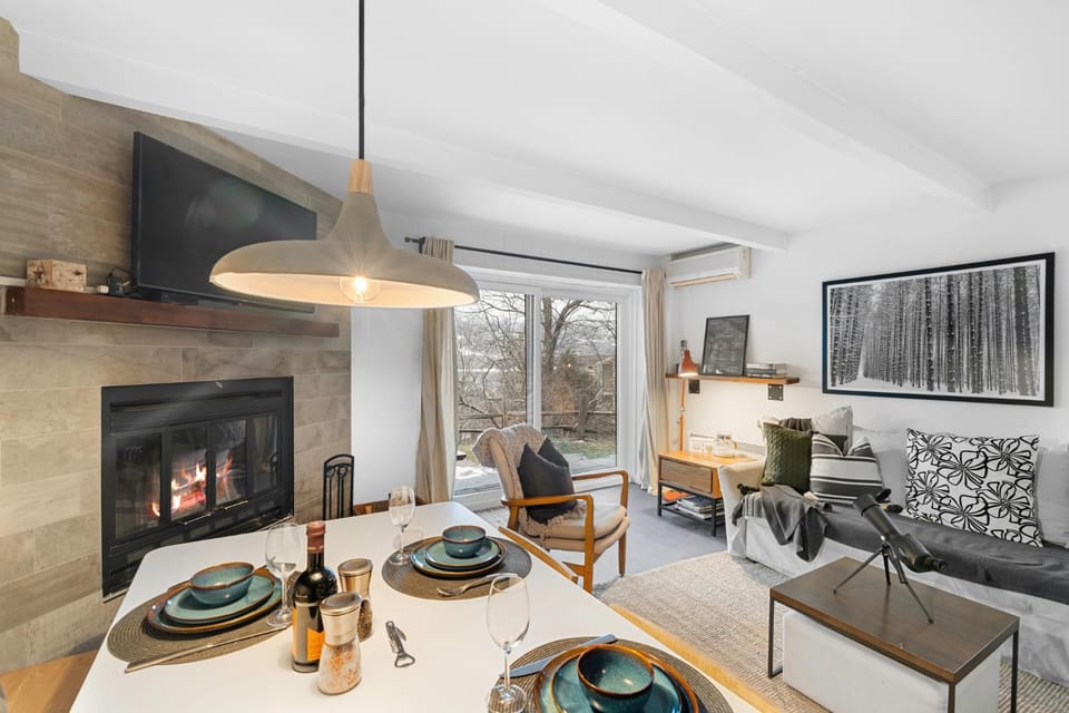 Charming Condo With Views Of Mont-tremblant House in Mont-Tremblant