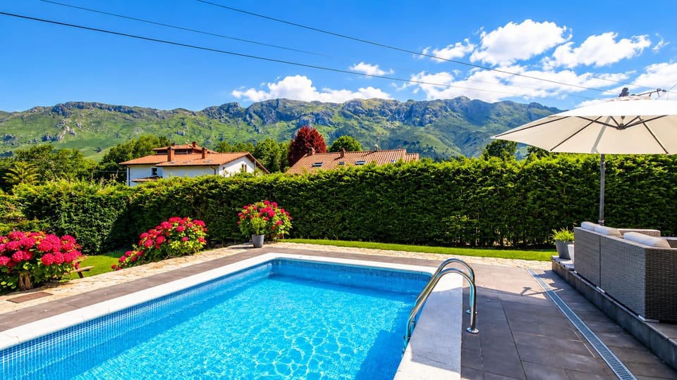Bird's eye view, Garden, Balcony/Terrace, Garden view, Pool view, Swimming pool