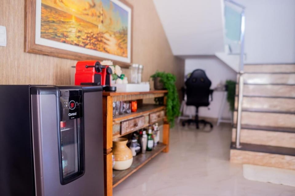 Coffee/tea facilities, minibar
