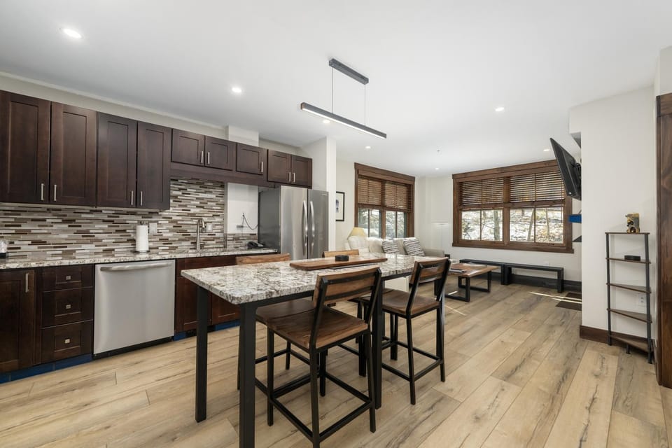 Premium Unit 1301 - 1 Bedroom - Zephyr Mtn Lodge Apartment in Winter Park