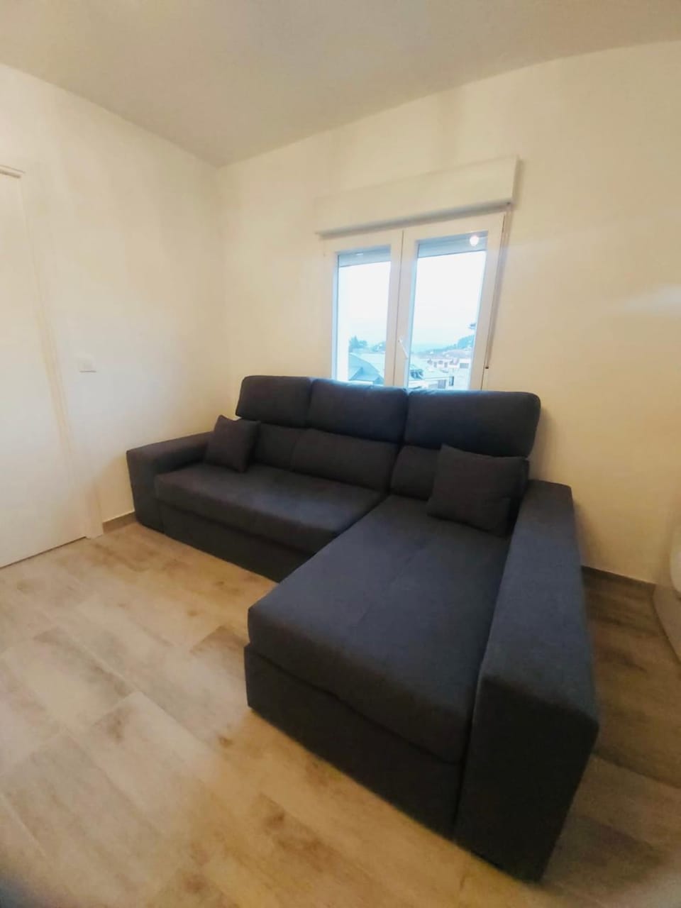 Descubre Cantabria! Piso con 3 habitaciones, con capacidad hasta 5 personas! Alojamiento entero! Apartment in Cantabria