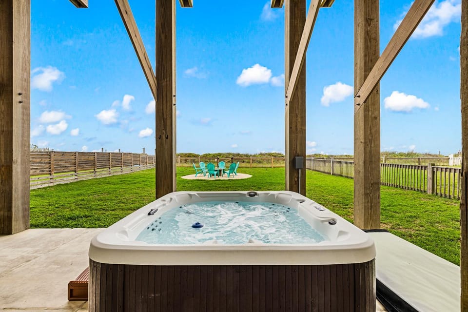 Patio, Hot Tub, View (from property/room), Garden view