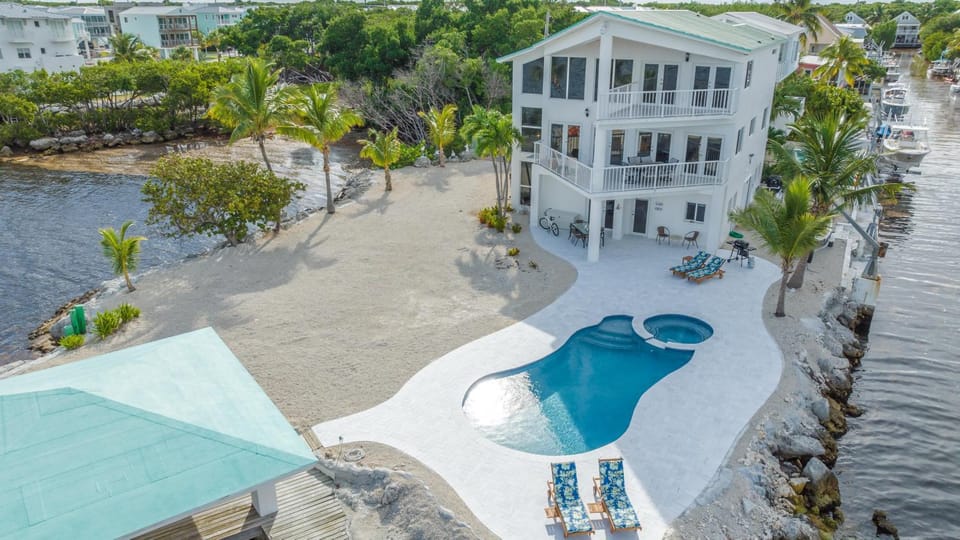 Cuda Point House in Key Largo