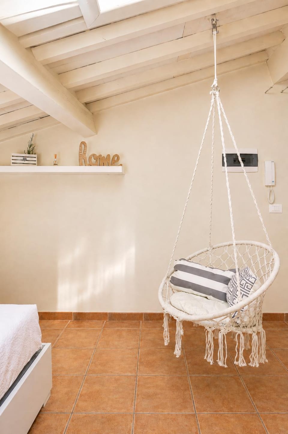 Decorative detail, Bedroom