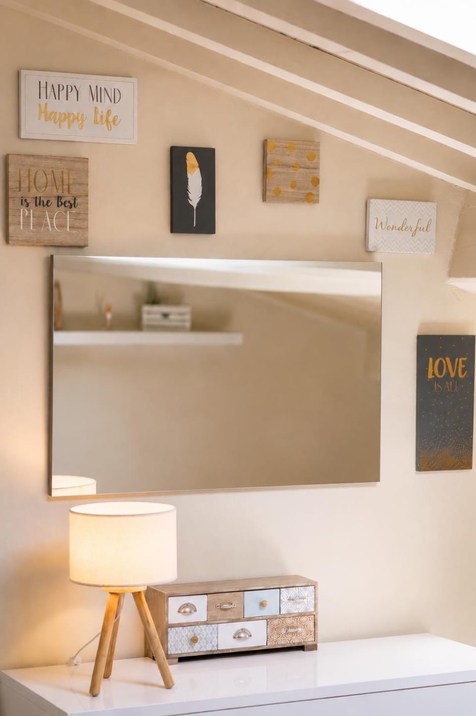 Decorative detail, Bedroom