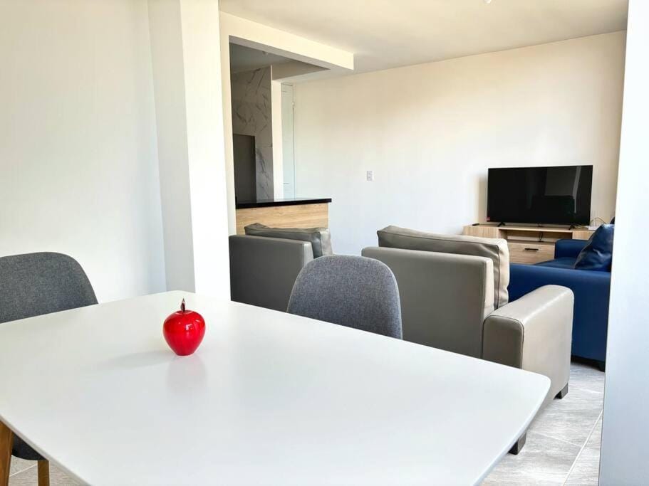 TV and multimedia, Living room, Dining area