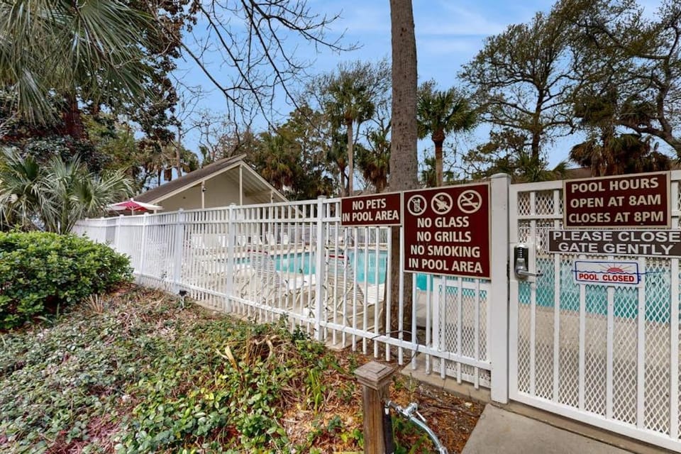 Courtside, Unit #22 House in South Forest Beach