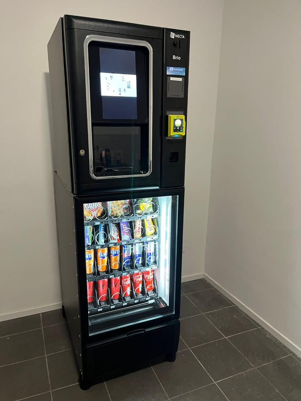 Rive Gauche F centre - gare - aéroport Apartment in Charleroi