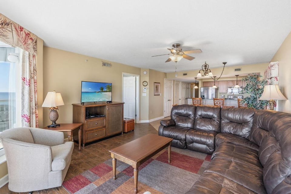 Malibu Pointe 1001 Second row ocean view-Crescent Beach Section House in North Myrtle Beach