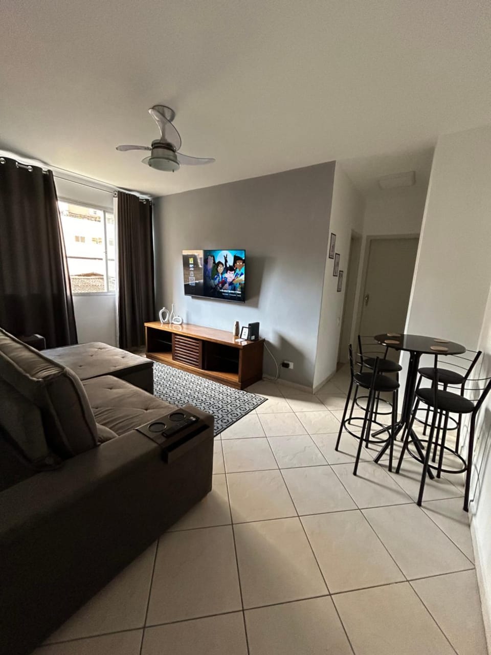 Communal lounge/ TV room, TV and multimedia, Living room, Seating area