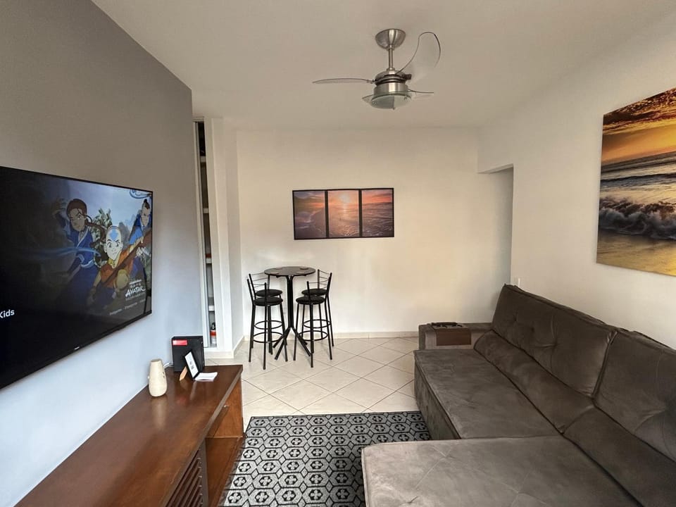 Communal lounge/ TV room, TV and multimedia, Living room, Seating area