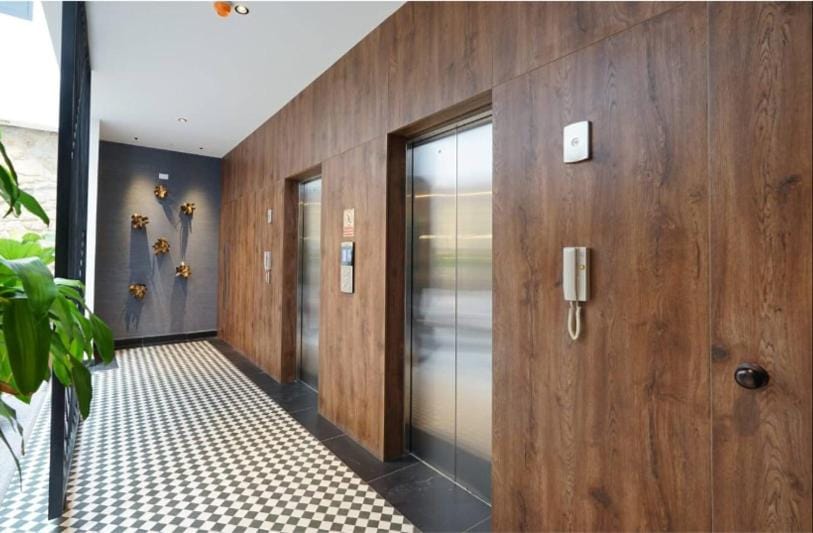 elevator