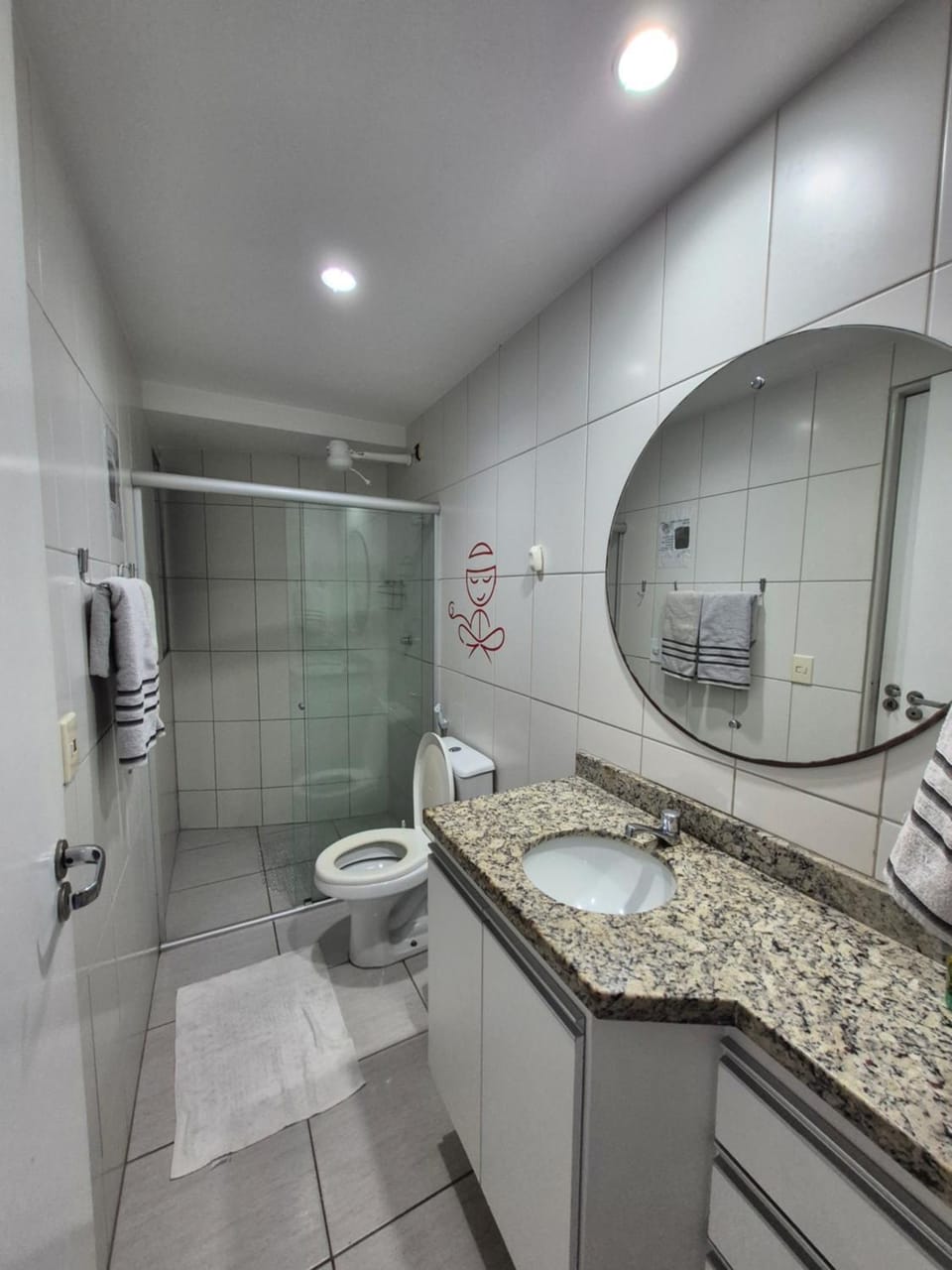 Shower, Bathroom, towels