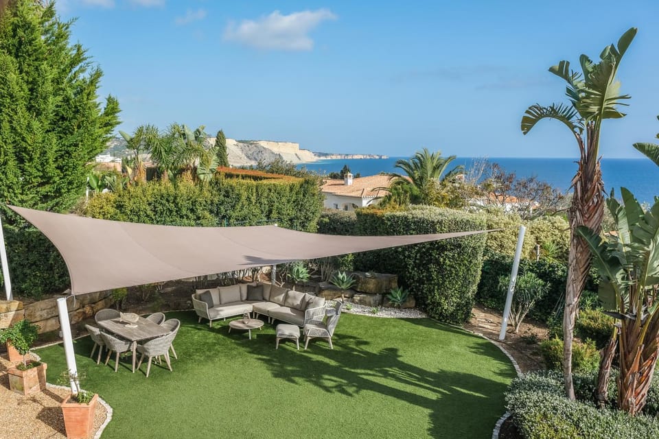 Natural landscape, Garden view, Sea view
