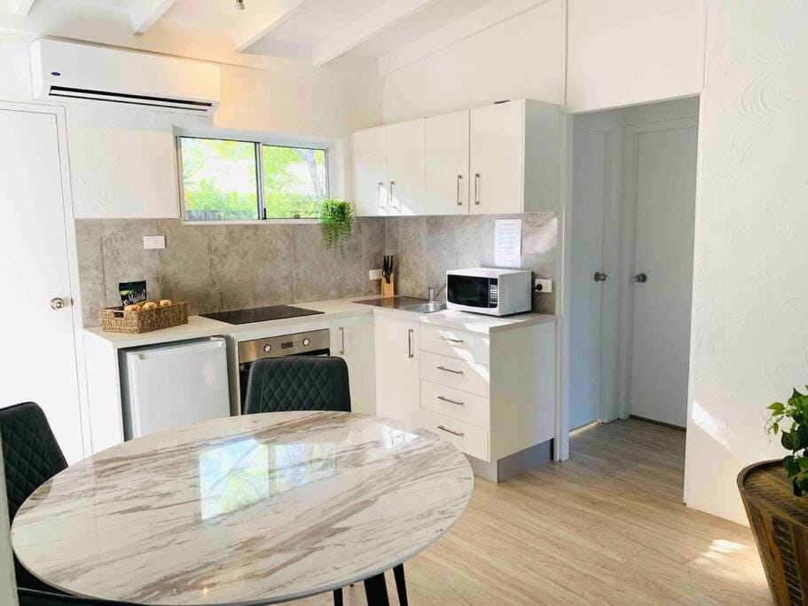 PA1,Great Holiday in Sunshine Beach with your pets Apartment in Noosa Heads