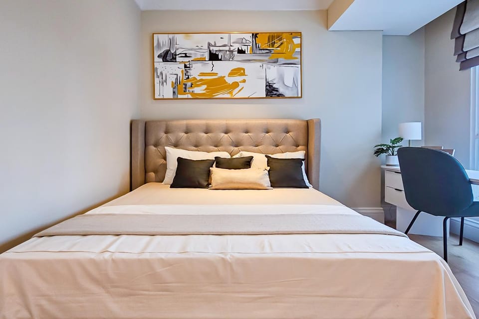 Bed, Photo of the whole room