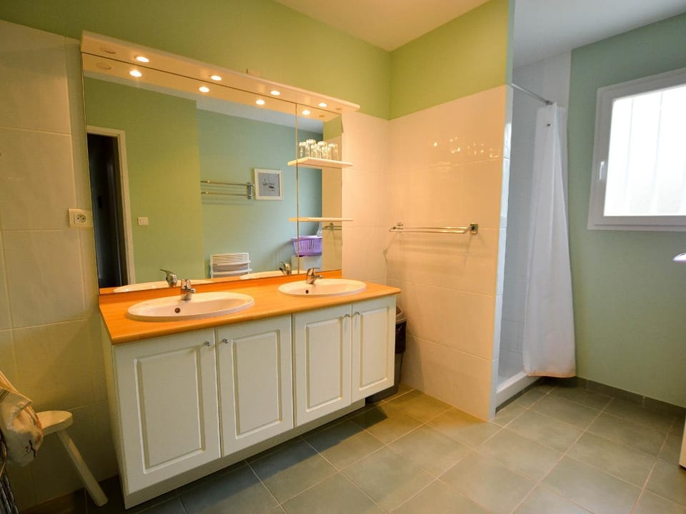 Villa La Palmyre - 10/12 pers - Jardin clos - Wifi - FR-1-705-60 Villa in Les Mathes