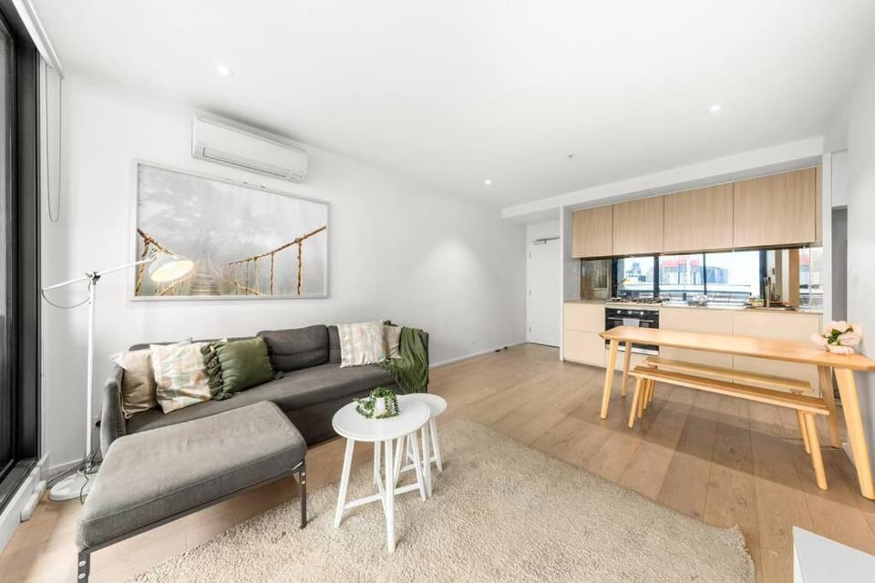 Cozy 1 Bedroom Apartment in Docklands Apartment in Melbourne