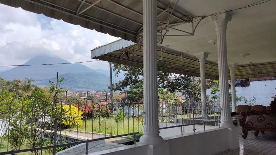 Natural landscape, View (from property/room), Balcony/Terrace