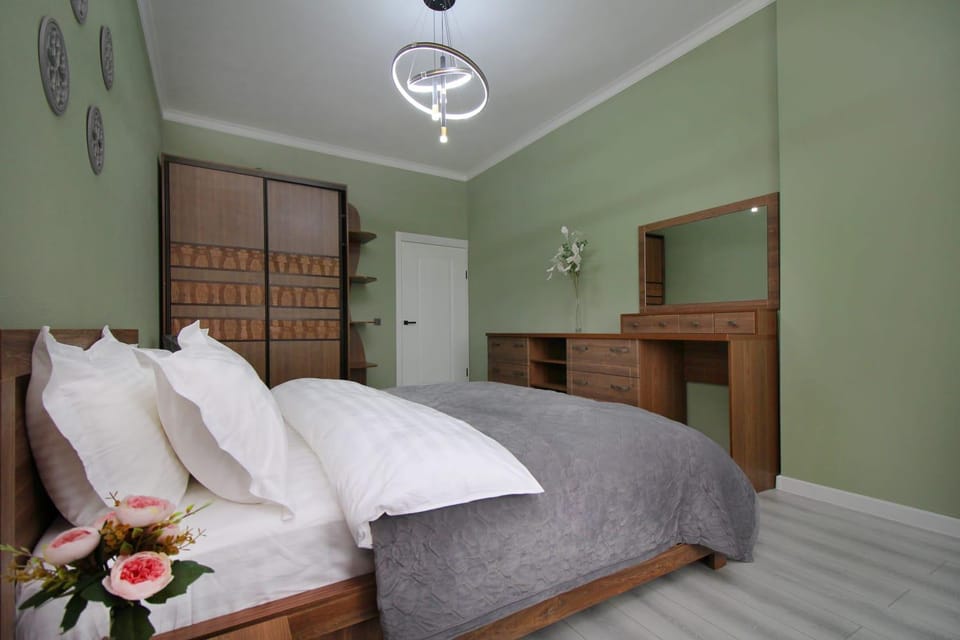 Bed, Bedroom, wardrobe