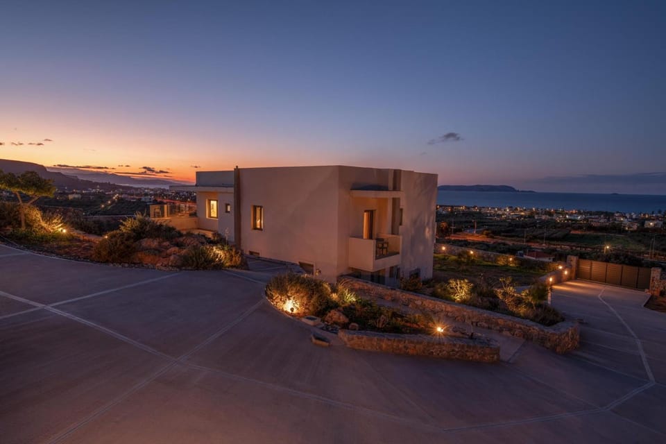 Property building, Mountain view, Sea view, Sunrise, Sunset
