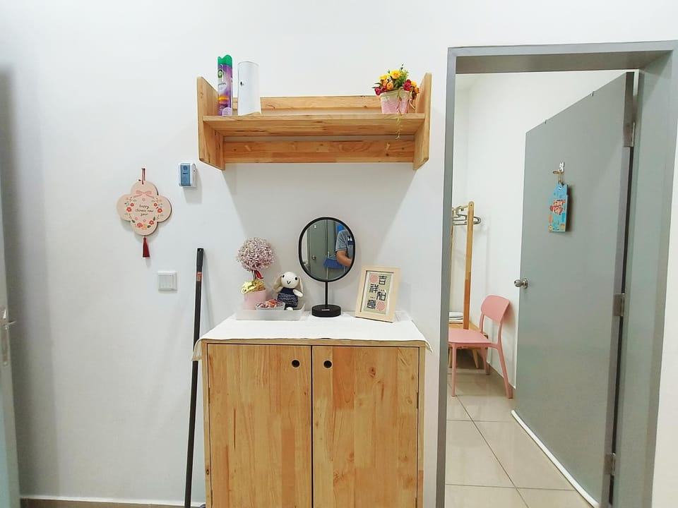 Bayu Temiang Luxury Design 7~8 Pax Apartment in Negeri Sembilan, Malaysia