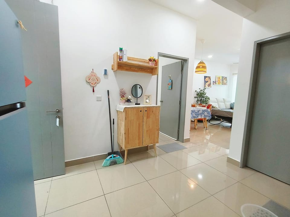 Bayu Temiang Luxury Design 7~8 Pax Apartment in Negeri Sembilan, Malaysia