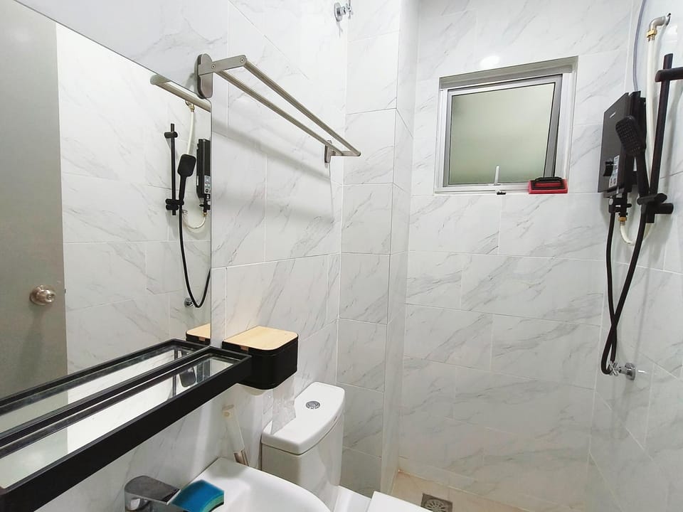 Bayu Temiang Luxury Design 7~8 Pax Apartment in Negeri Sembilan, Malaysia