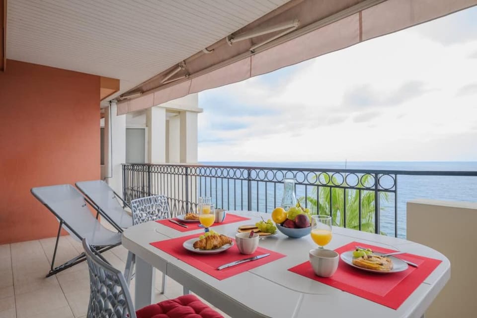 Admiral Plaza, Superbe 2P vue mer au coeur de Menton Apartment in Menton