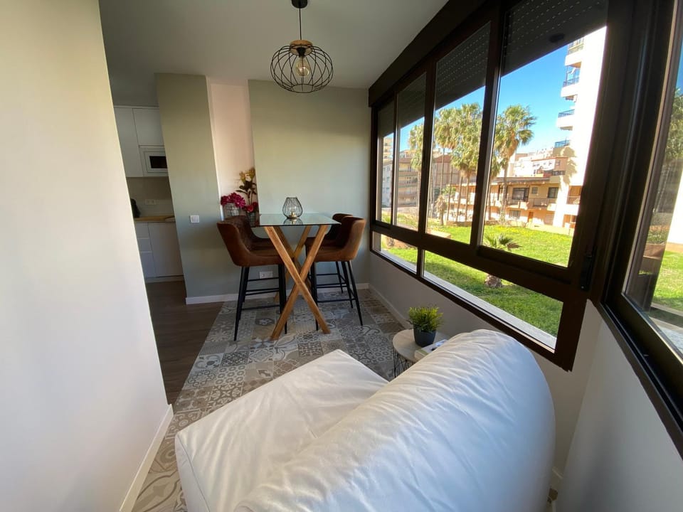 Bed, Balcony/Terrace, Seating area