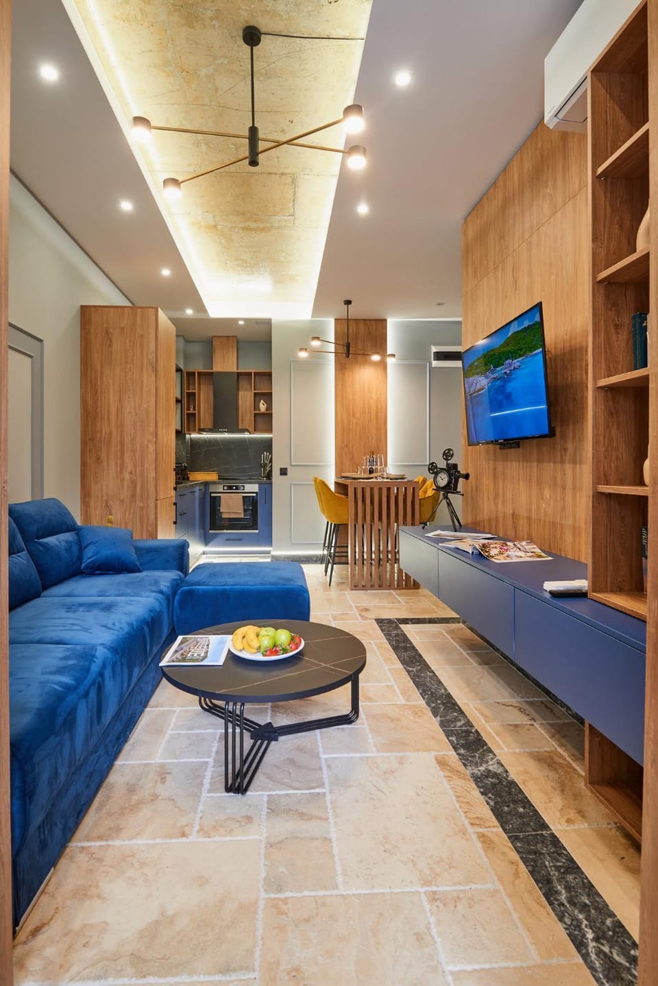 TV and multimedia, Living room, Seating area
