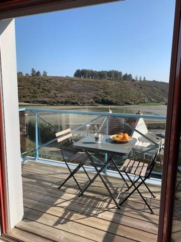 Natural landscape, View (from property/room), Balcony/Terrace