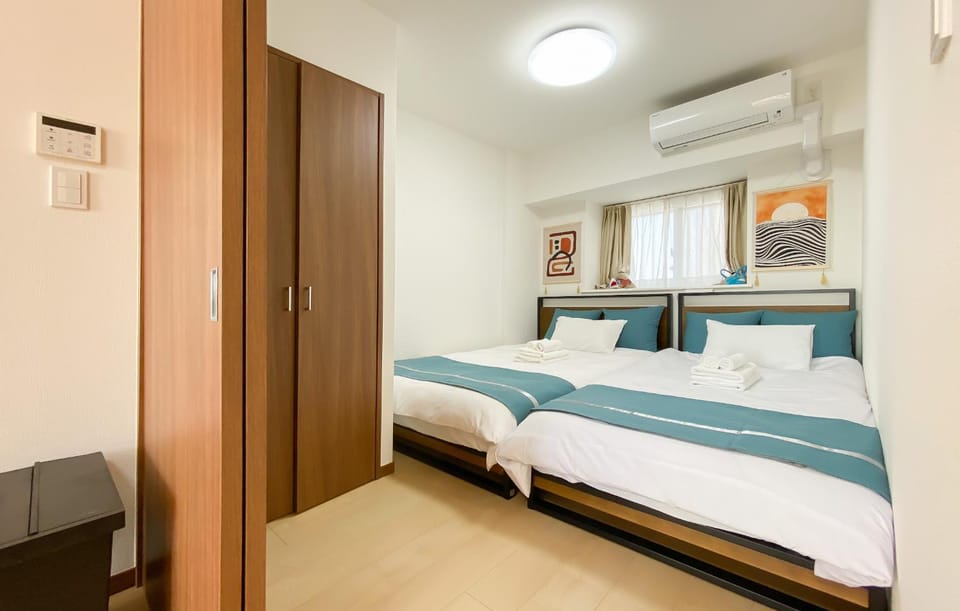 Bed, Bedroom, wardrobe