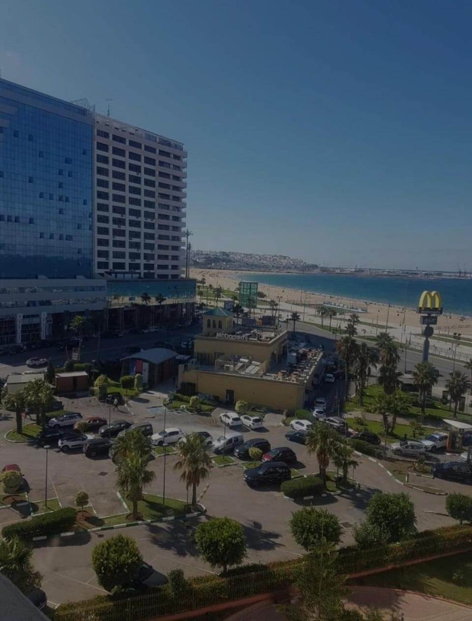 New center front de mer tanger free parking - TGV Apartment in Tangier
