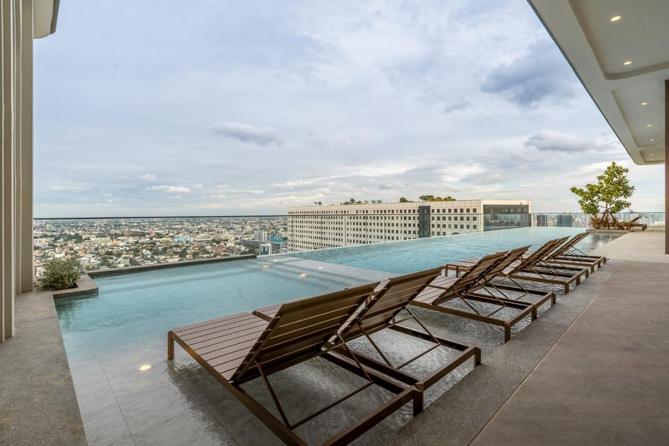 Area and facilities, Swimming pool