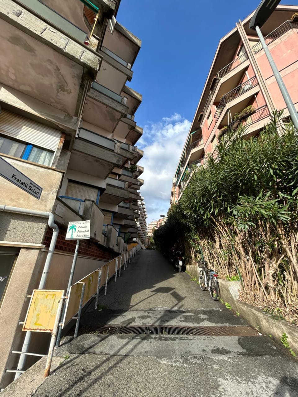 Property building, Day, Neighbourhood, Street view