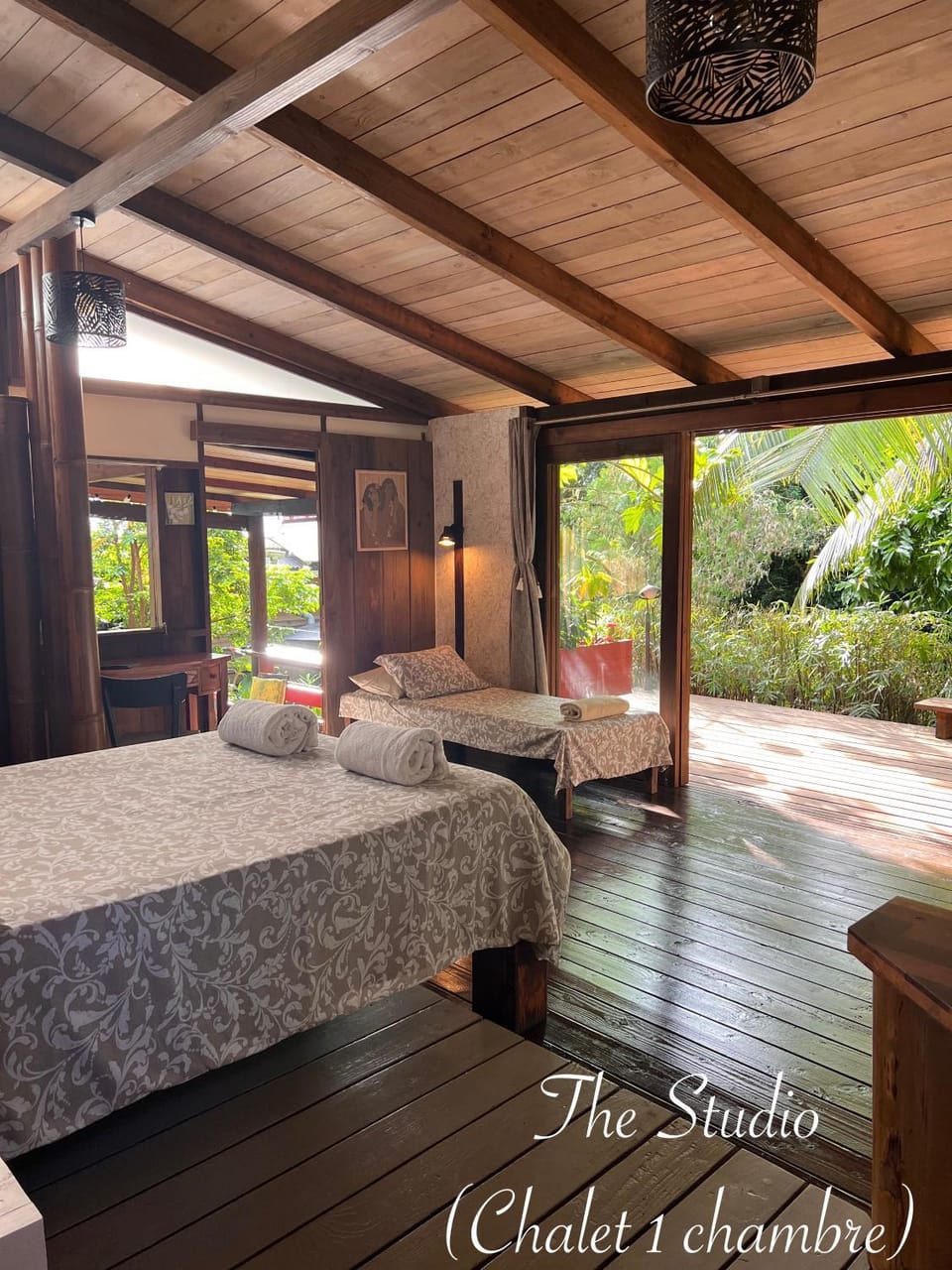 Balcony/Terrace, Seating area, Bedroom, Garden view, Garden view