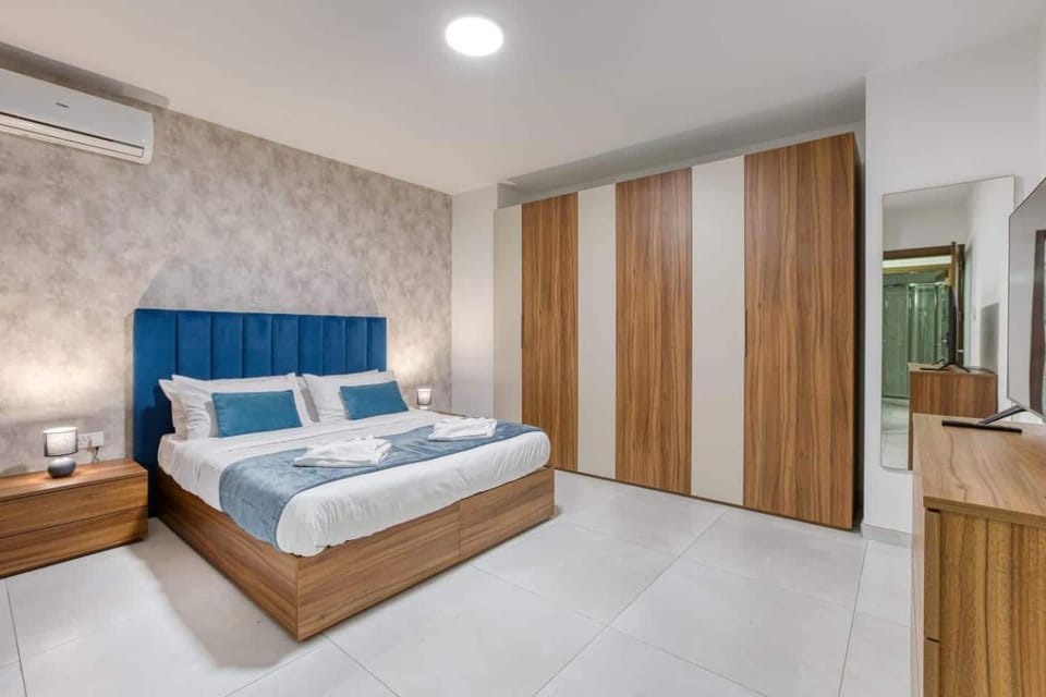 Grand 3BED Burseley Terrace fl2 Swieqi by Homely Apartment in Saint Julians