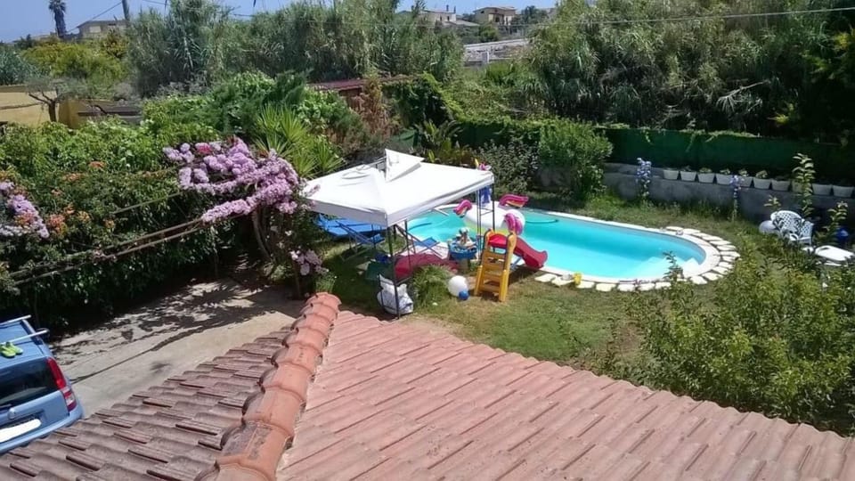 Garden, Pool view, Swimming pool