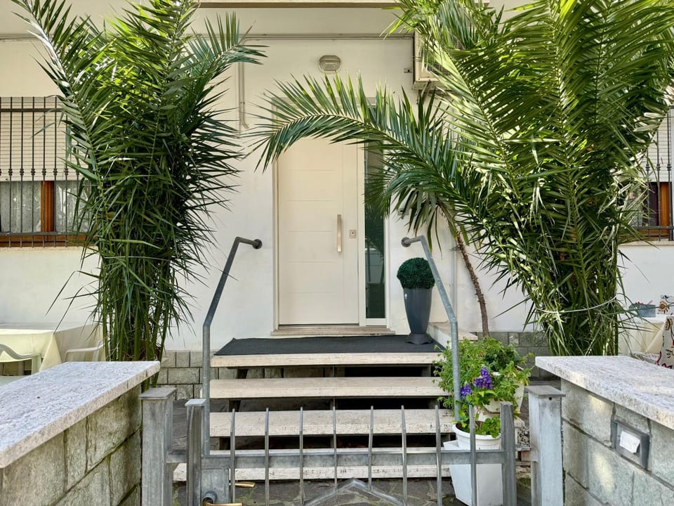 Garden, Garden view