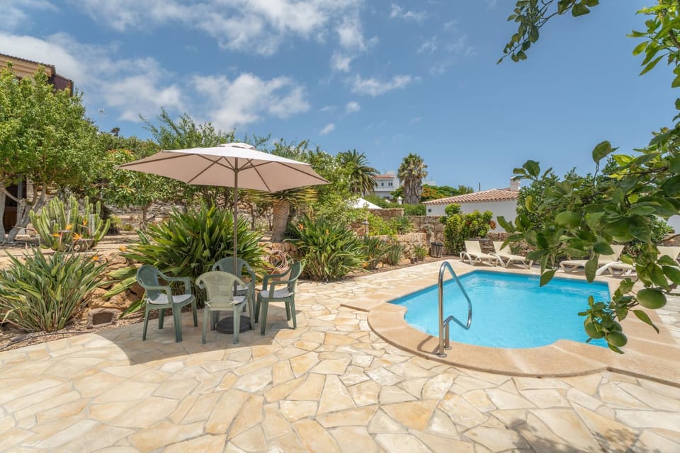 La Tunera Country House in Abona