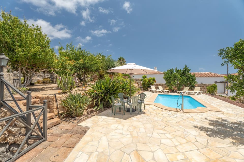 La Tunera Country House in Abona
