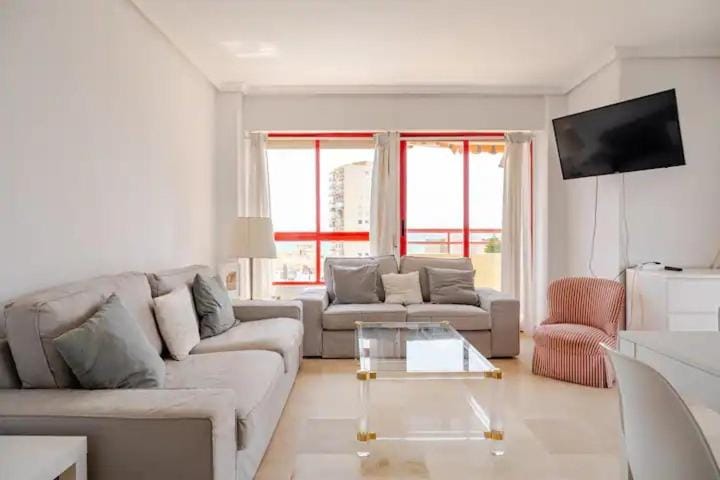Vista al mar+piscina+garaje en playa Muchavista Apartment in Alicante