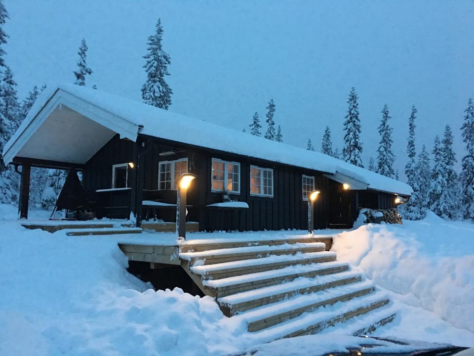 Hytta for 8 personer skiut/inn Chalet in Innlandet
