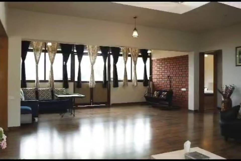Sadashiv Bungalow - Kudje,3BHK with swimming pool Villa in Maharashtra