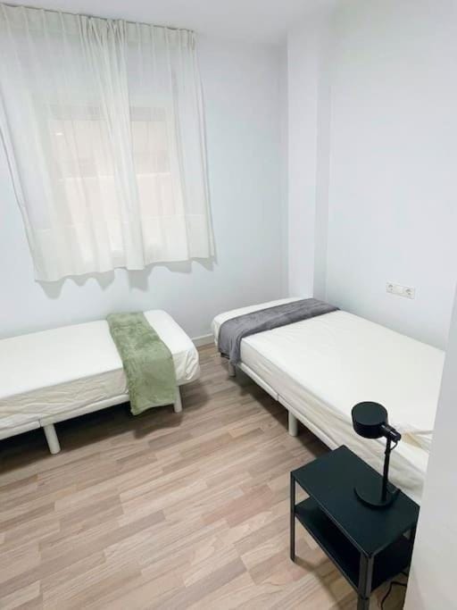 Modern apartment in Malaga - Rosas Apartment in Malaga